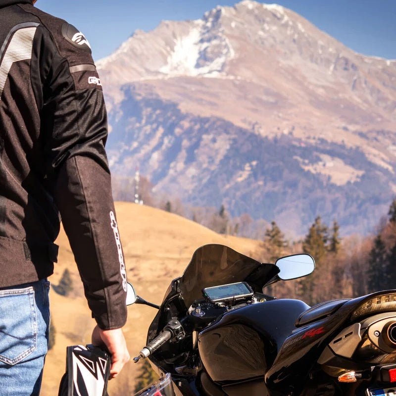 PROMOUNT - Ultimateaddons Apple iPhone 13 & 13 Pro Tough Case - UA - HARDWPI13