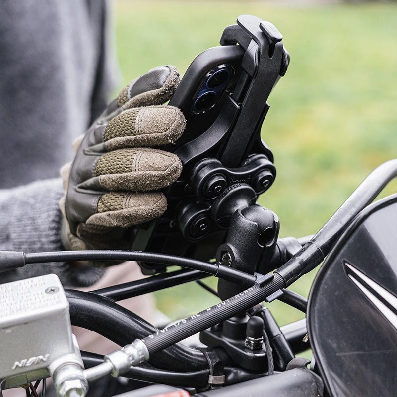 PROMOUNT-RAM Quick-Grip Pro Phone Holder with Vibration Damper 1" Ball-RAM-HOL-PD5BVU